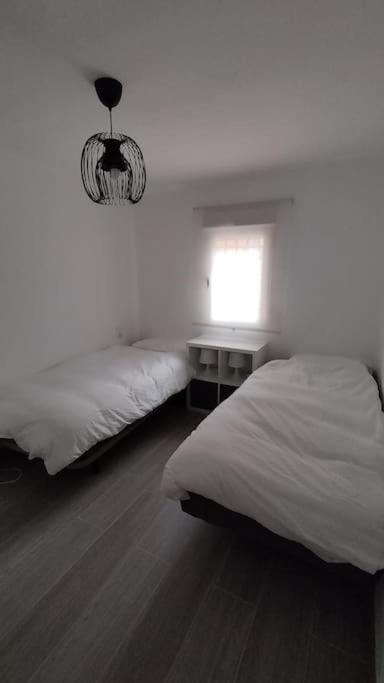 Apartamento Moderno A 1Km De Granada Bagian luar foto